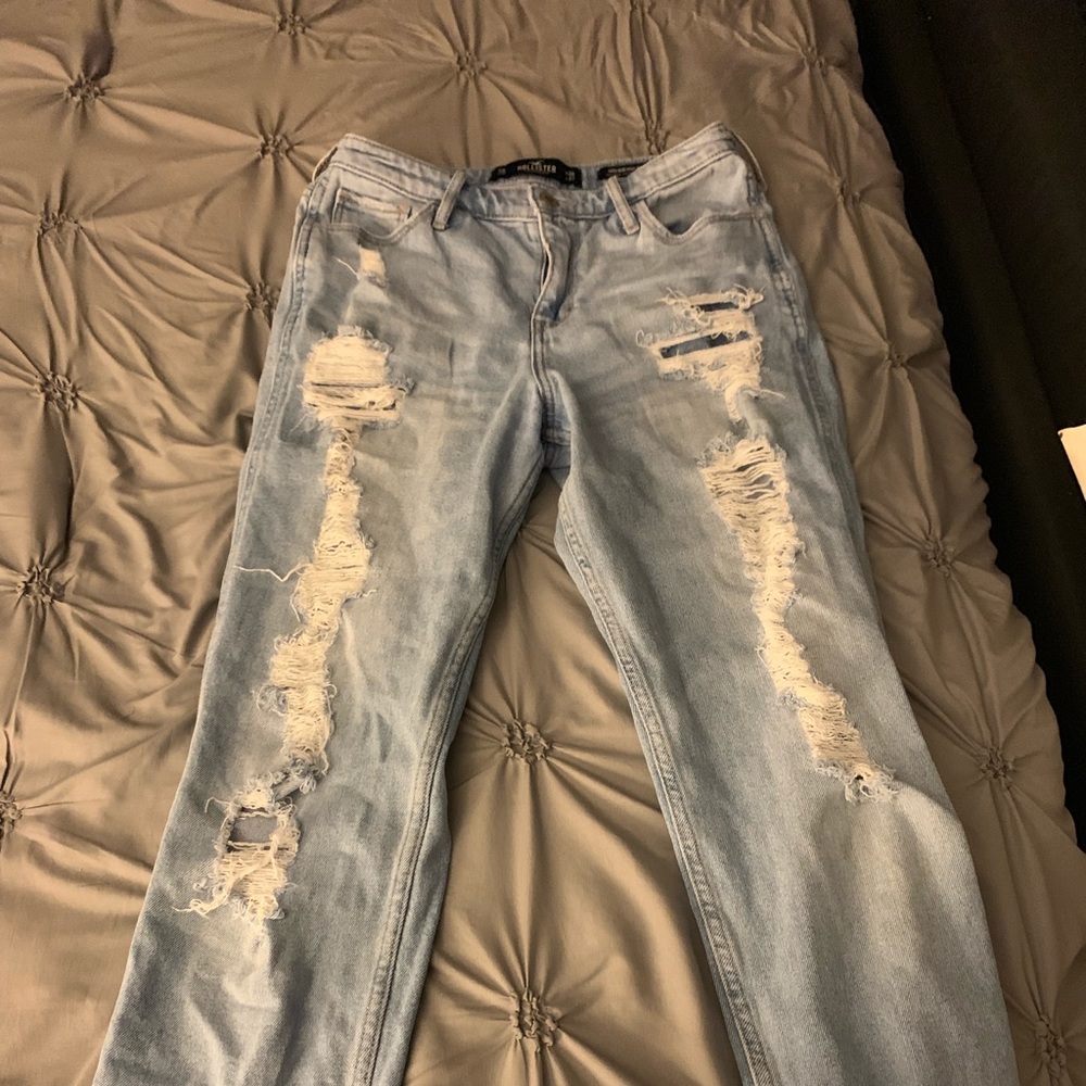 Hollister mom jeans